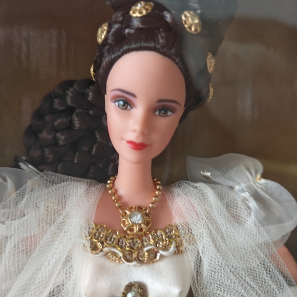 Mattel Barbie Empress Sissy Collector Doll - Picture 3 of 10
